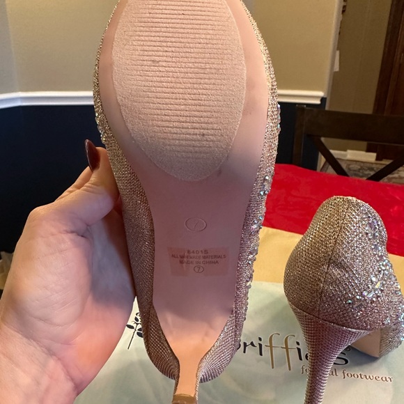 Coloriffics Nude Embellished Dress Shoes - Picture 8 of 8